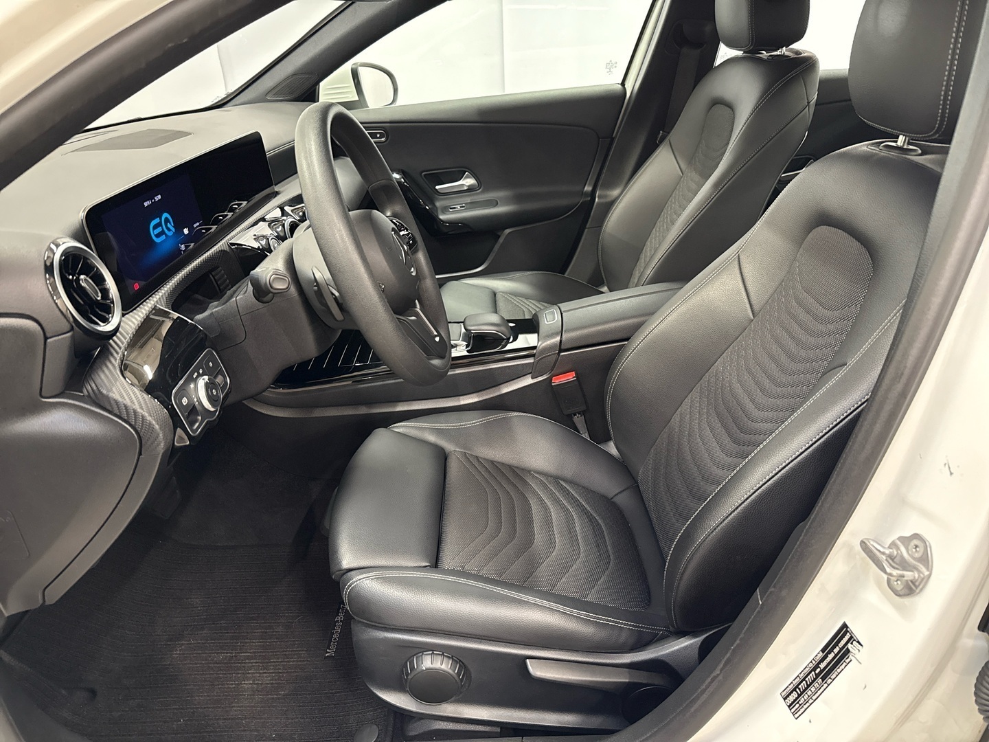 MERCEDES-BENZ A 2020