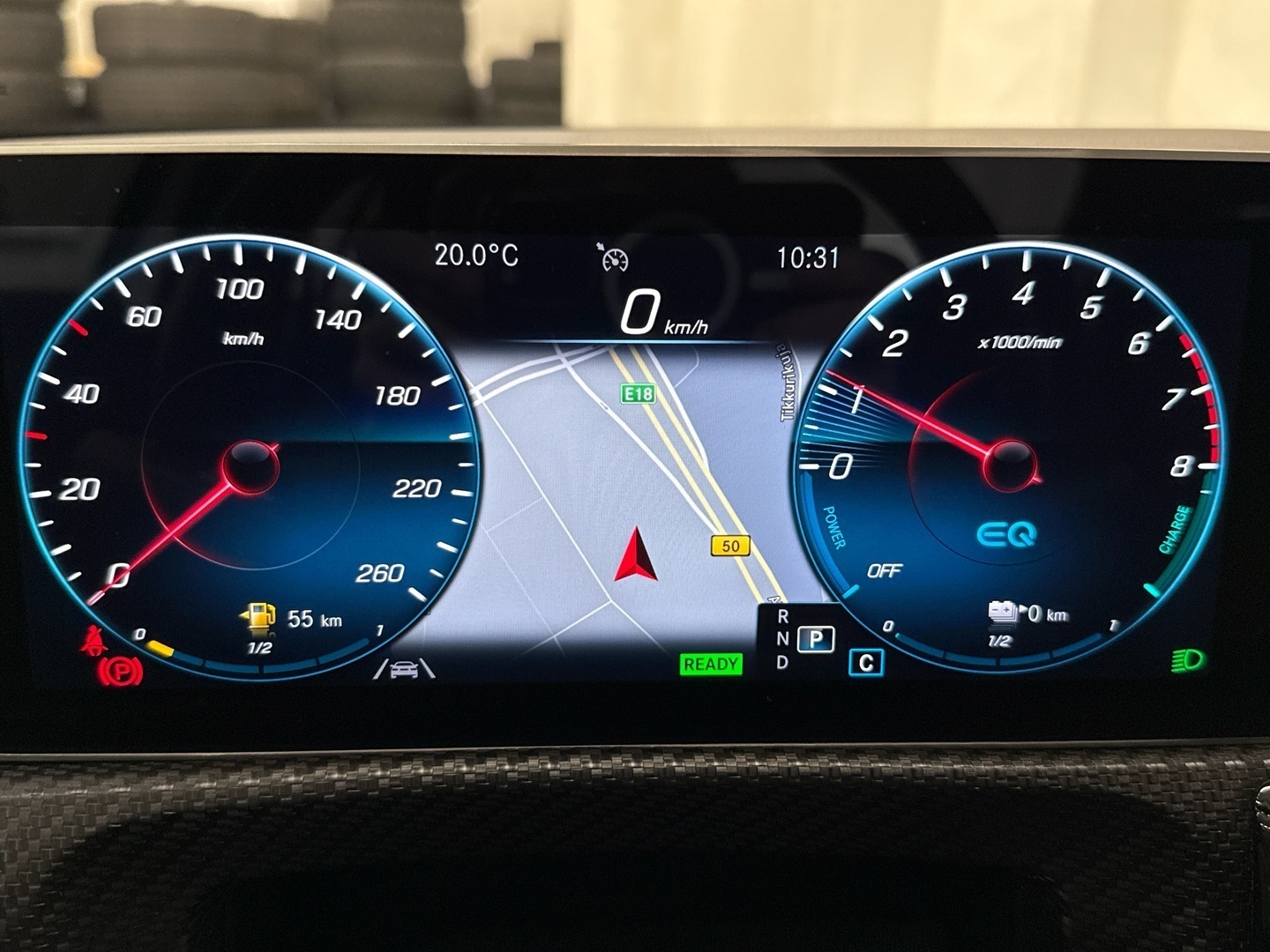 MERCEDES-BENZ A 2020