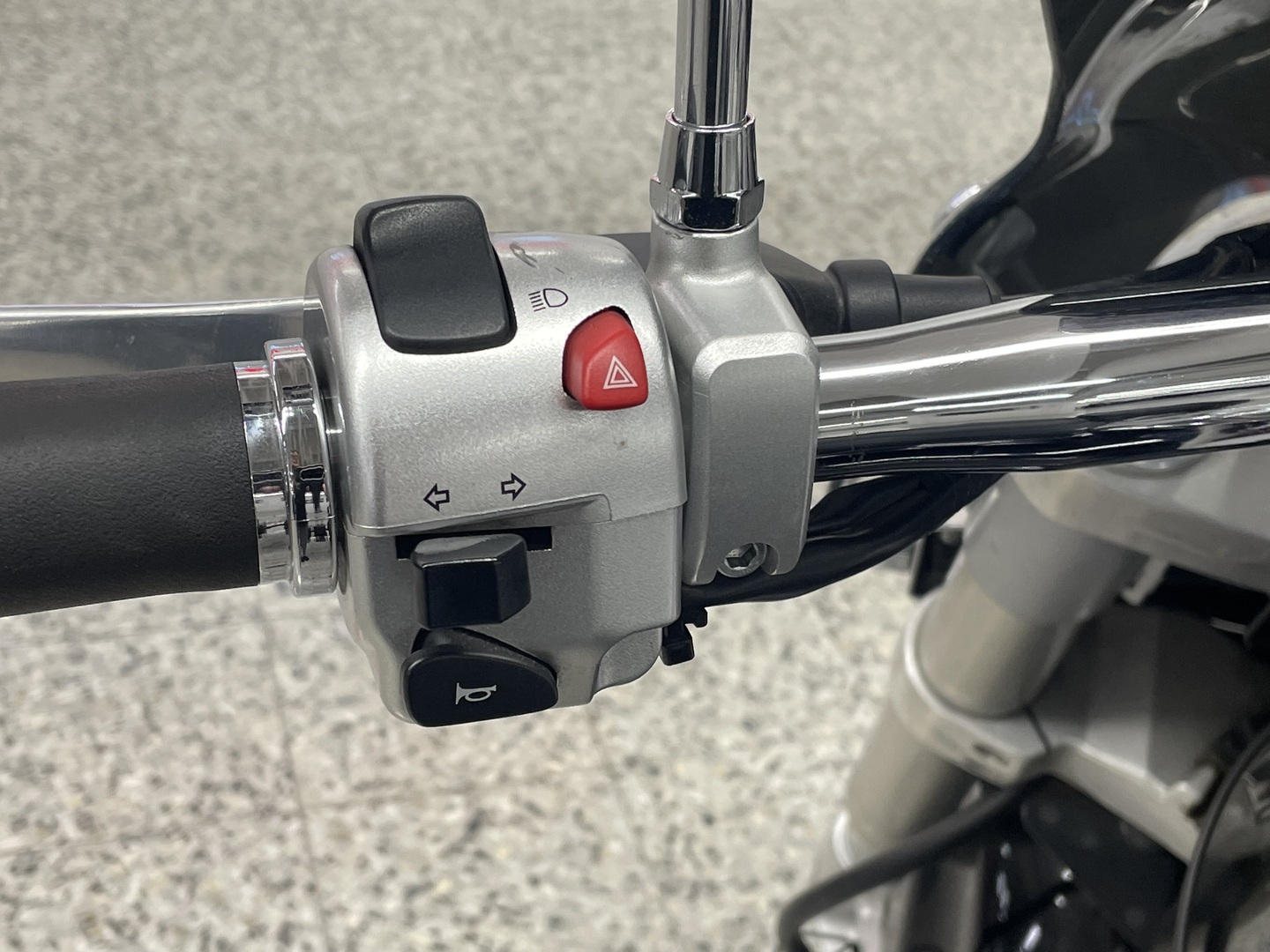 SUZUKI INTRUDER 2008