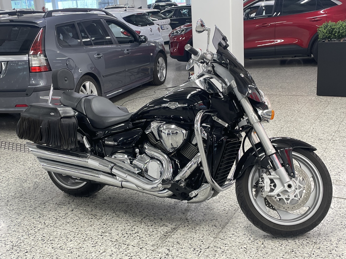 SUZUKI INTRUDER 2008
