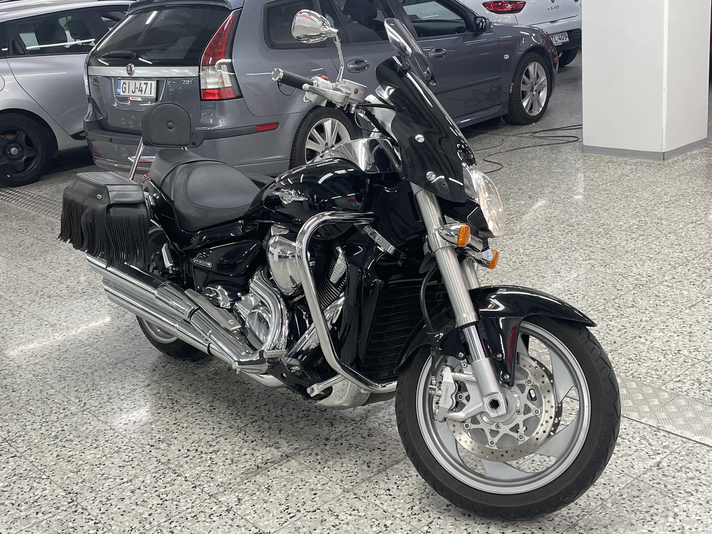 SUZUKI INTRUDER 2008