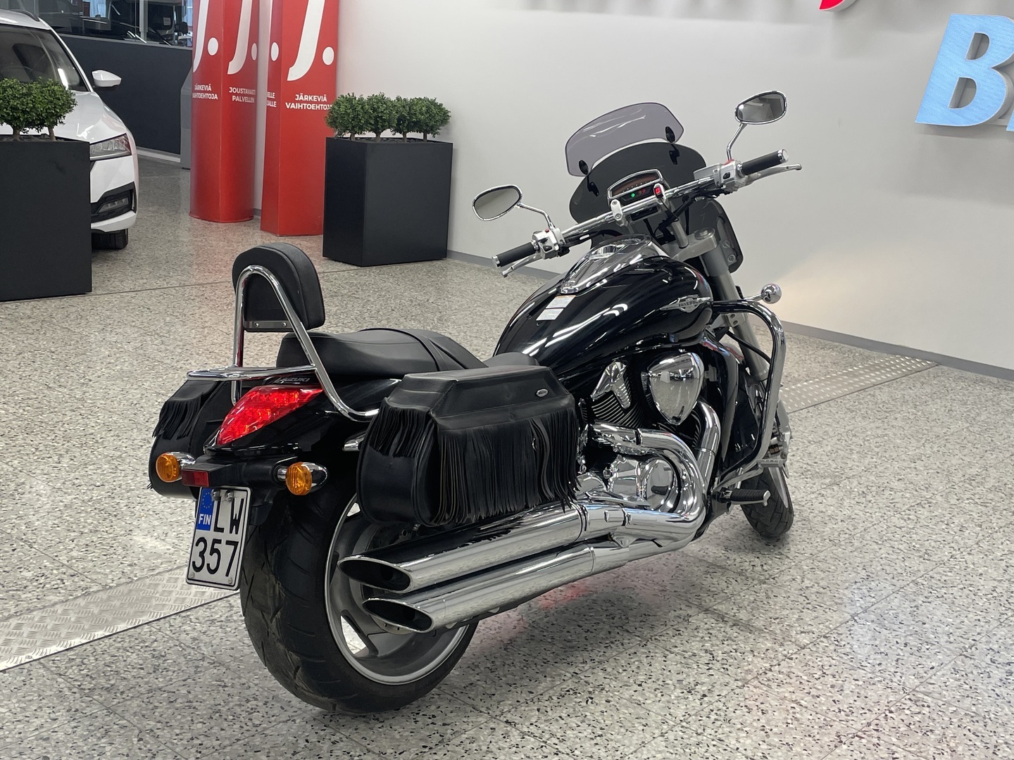 SUZUKI INTRUDER 2008