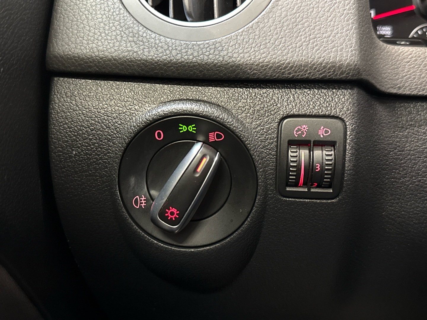 VOLKSWAGEN Golf Plus 2010