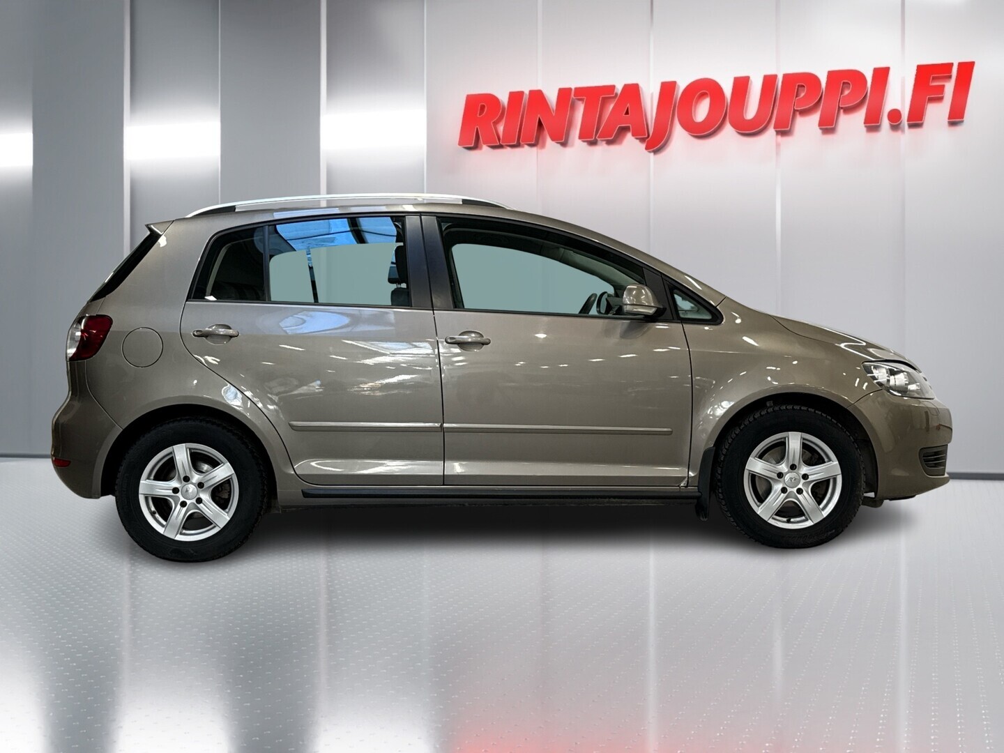 VOLKSWAGEN Golf Plus 2010