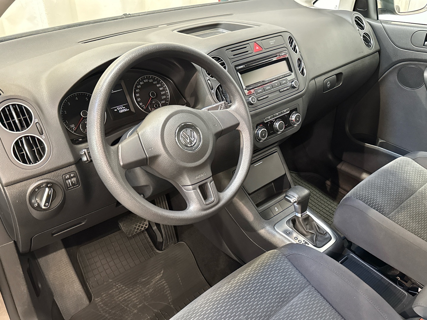 VOLKSWAGEN Golf Plus 2010