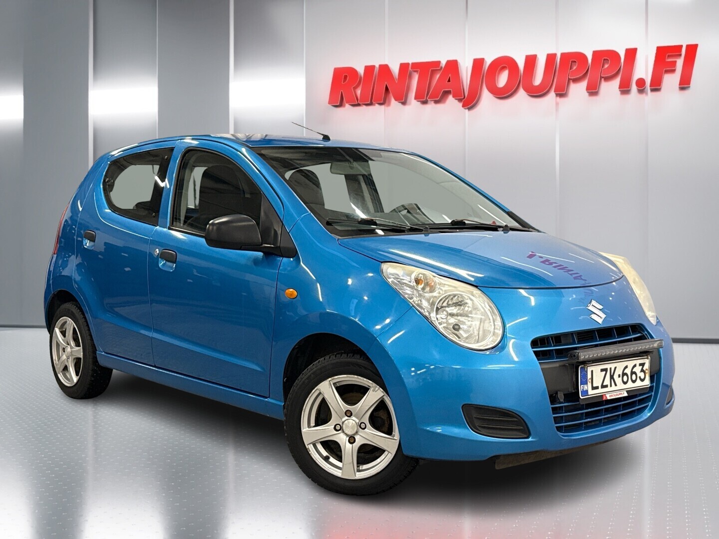 SUZUKI Alto 2011