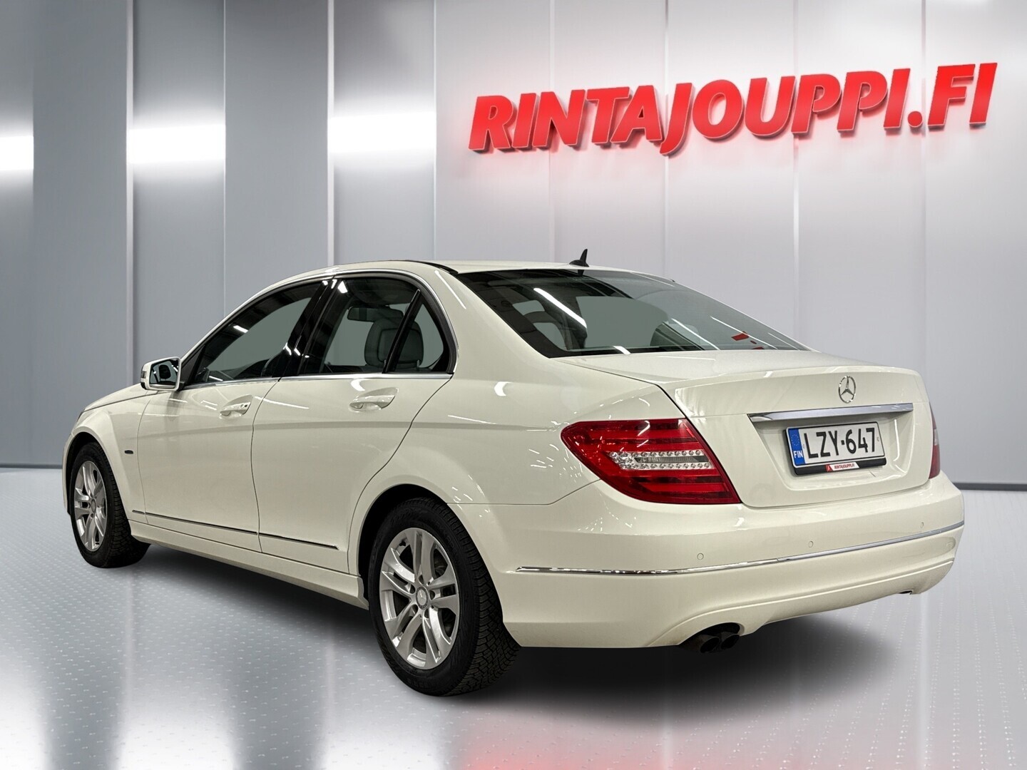 MERCEDES-BENZ C 2012