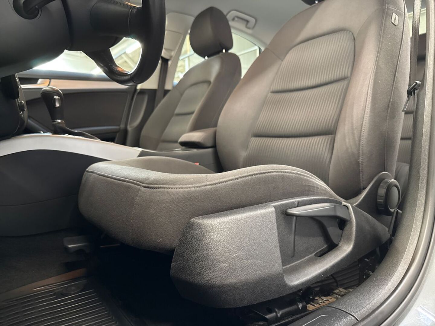 AUDI A4 2011
