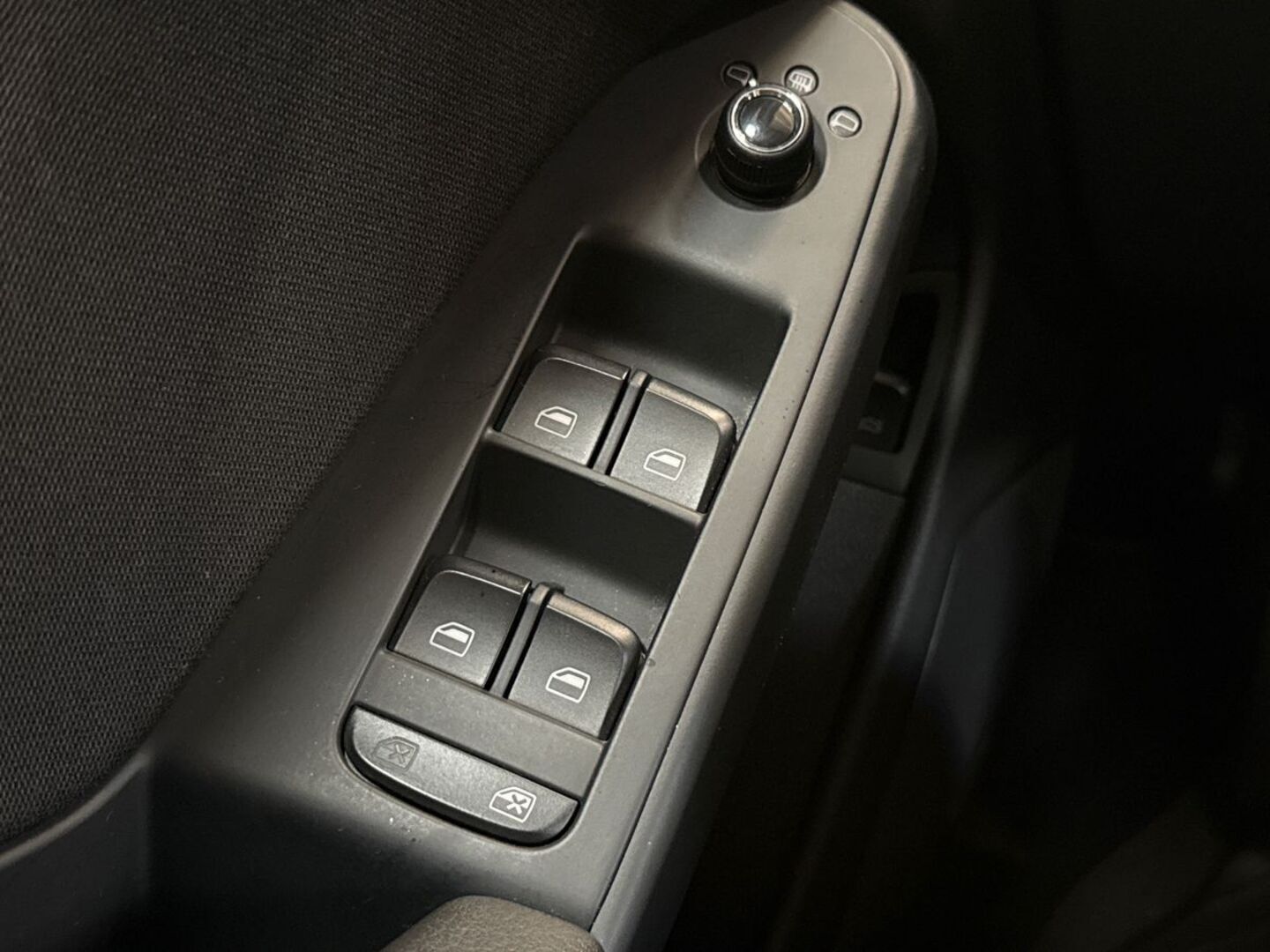 AUDI A4 2011