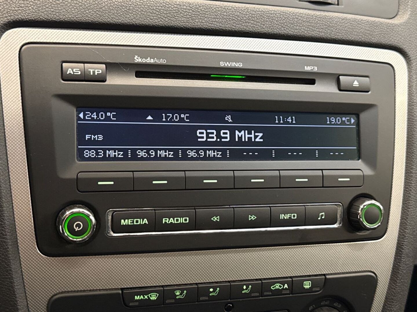 SKODA Octavia 25