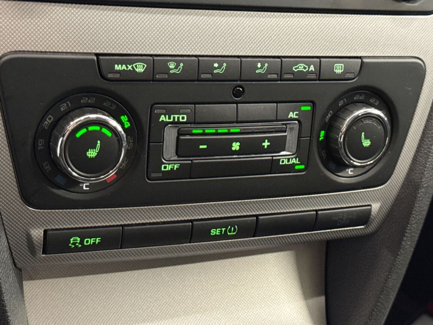 SKODA Octavia 26