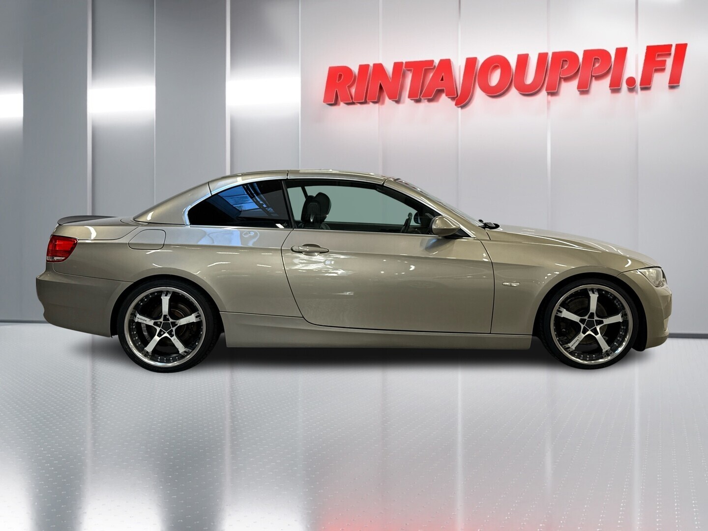 BMW 320 2007