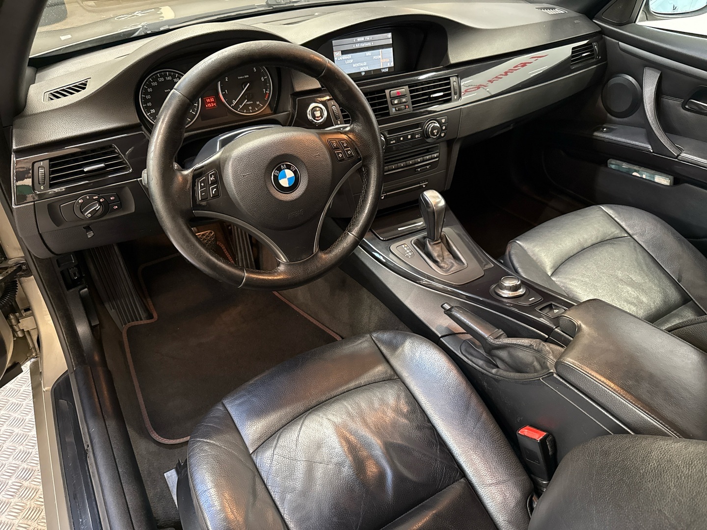 BMW 320 2007