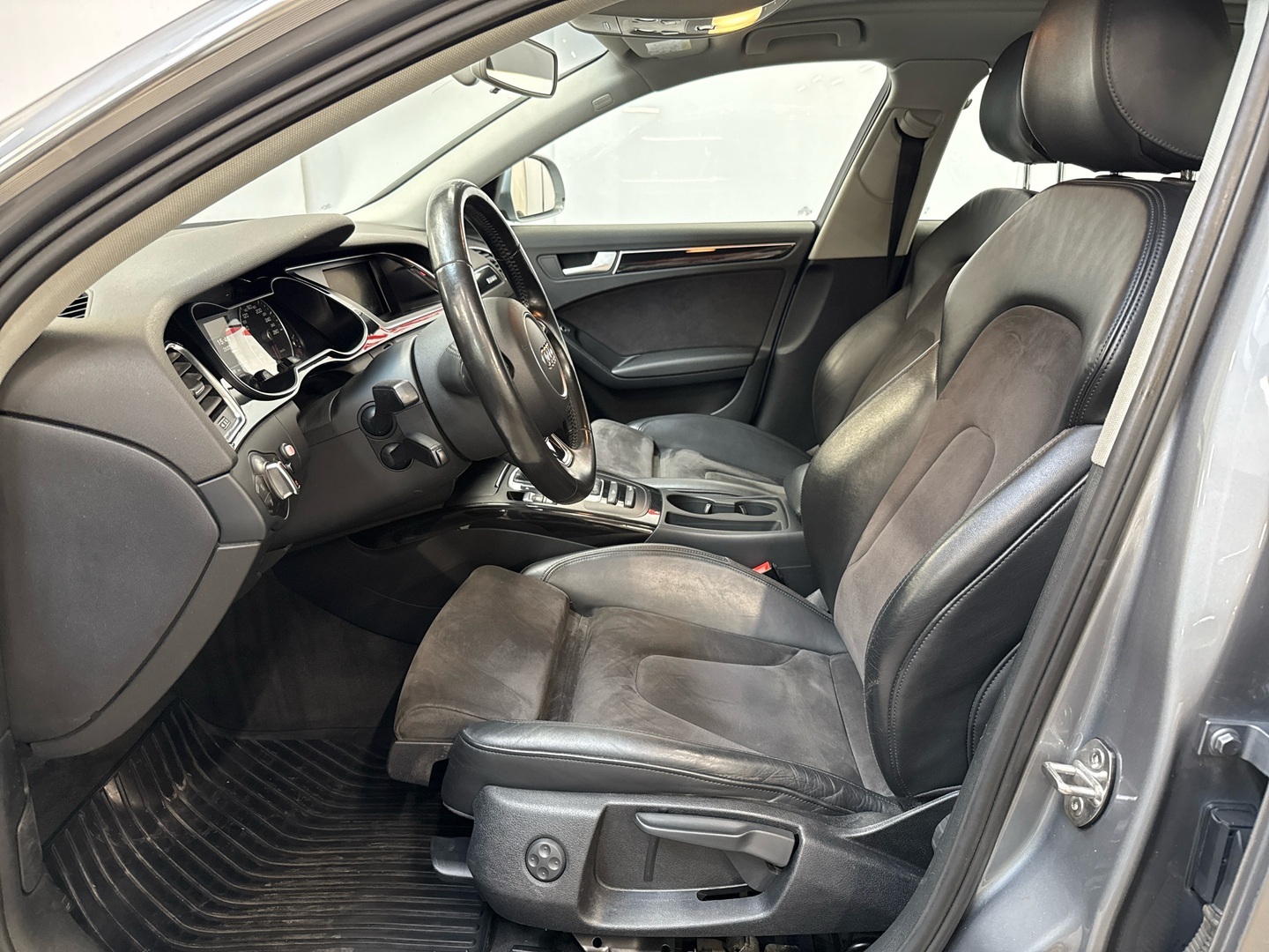 AUDI A4 allroad quattro 2015