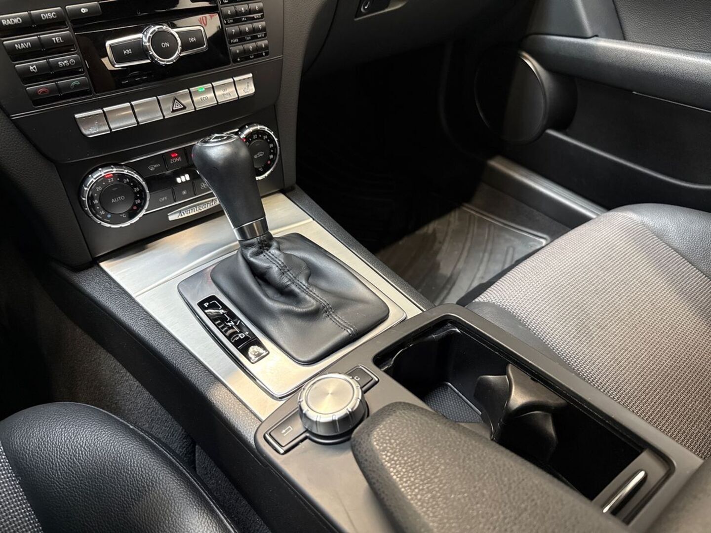 MERCEDES-BENZ C 2013