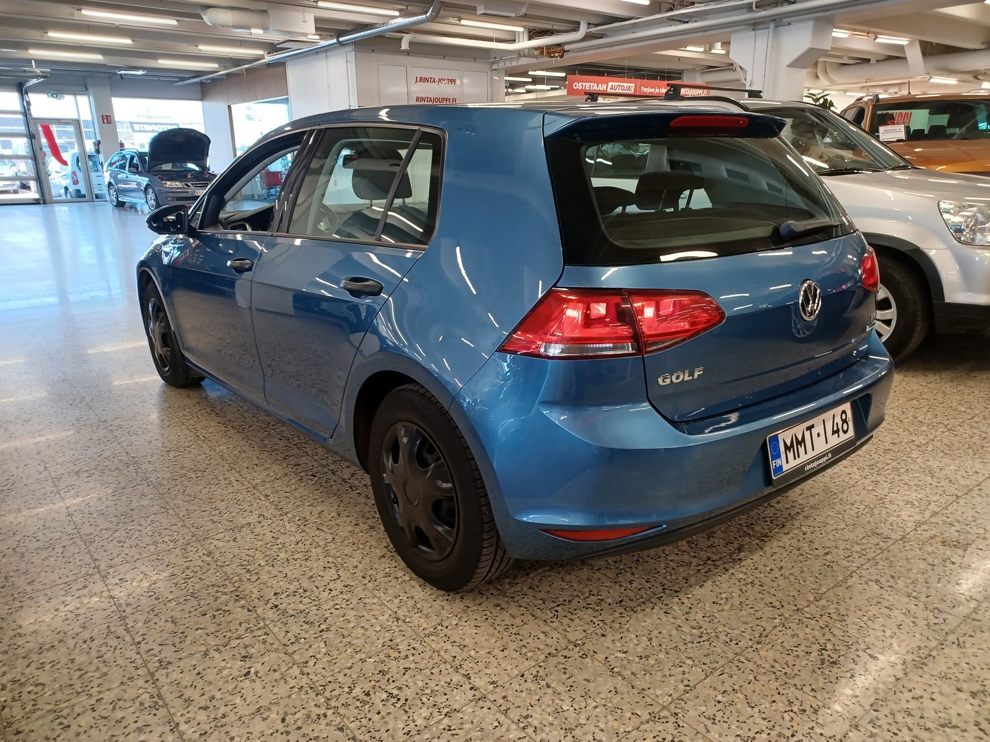 VOLKSWAGEN Golf 2016