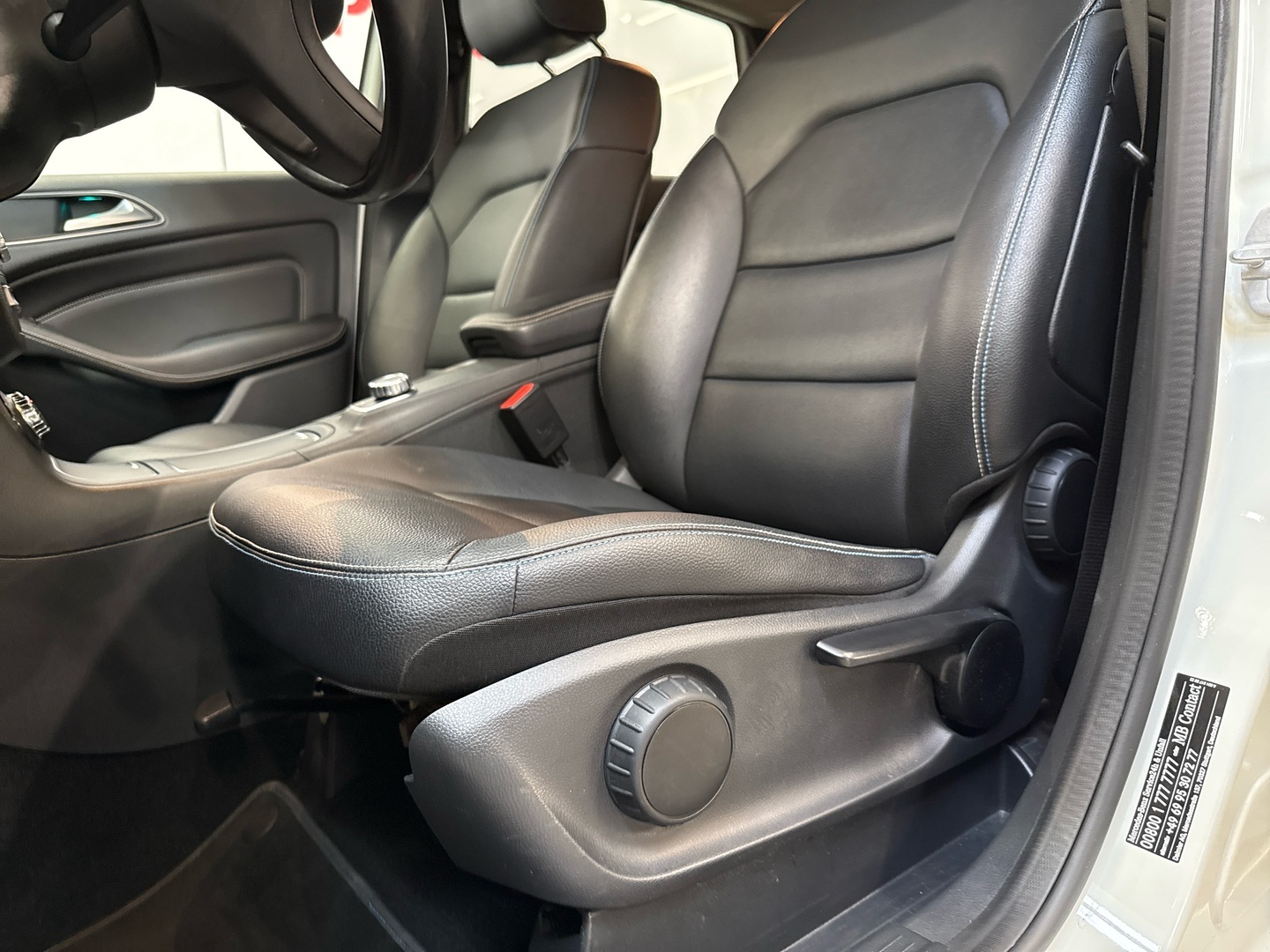 MERCEDES-BENZ B 2016