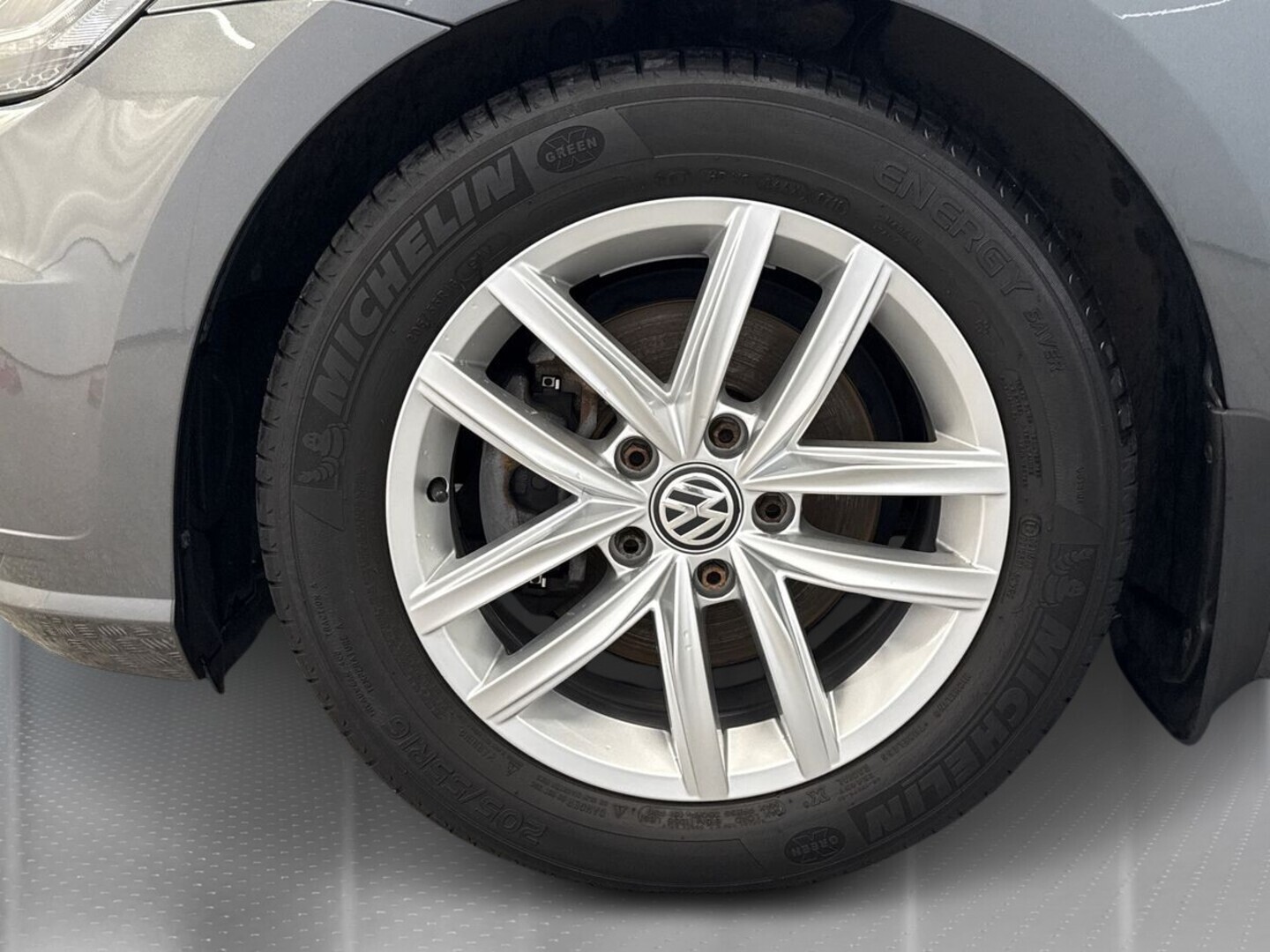 VOLKSWAGEN Golf 2018