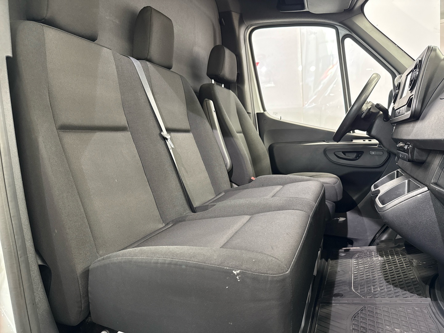 MERCEDES-BENZ Sprinter 2022