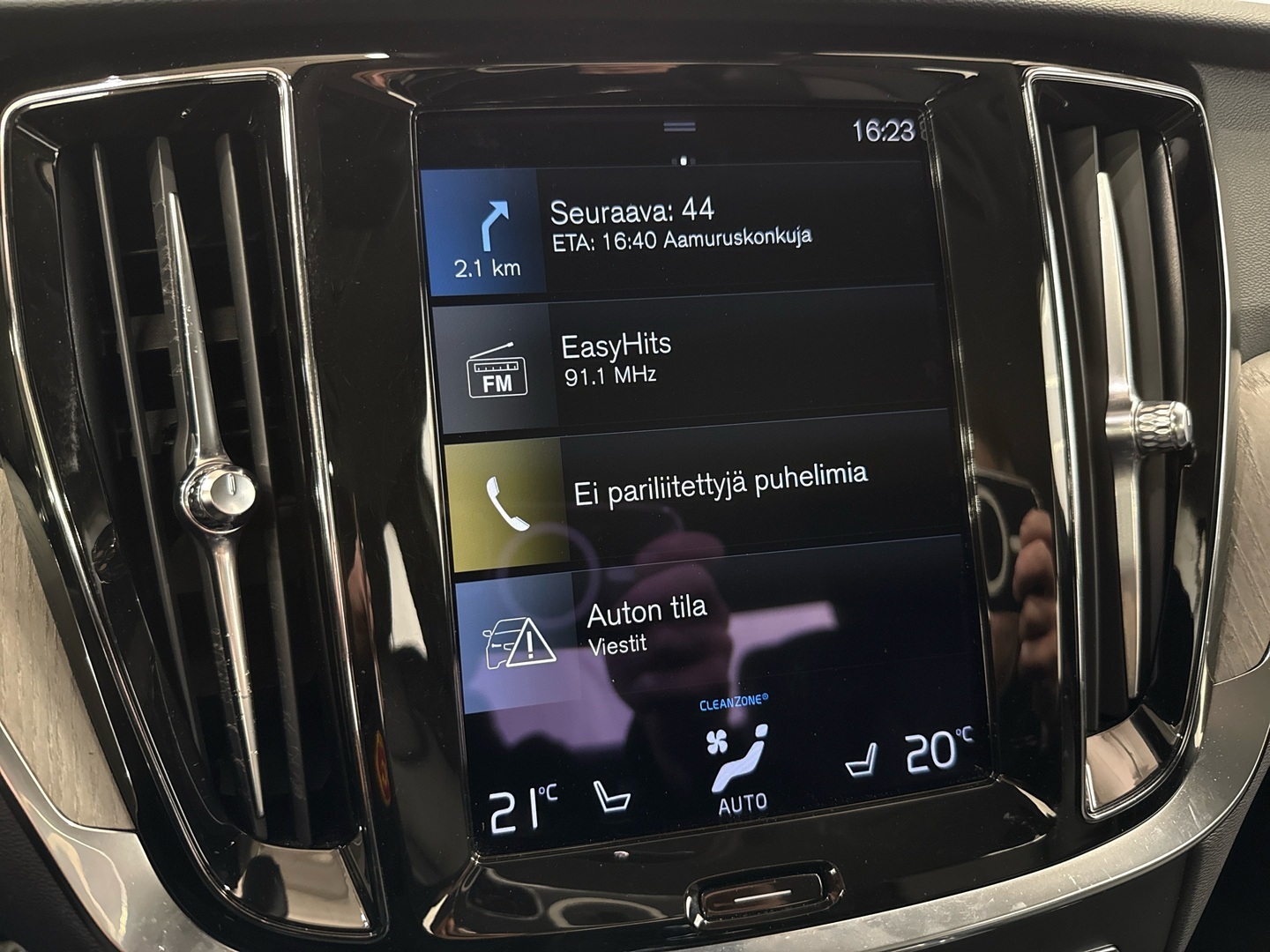 VOLVO S60 2021