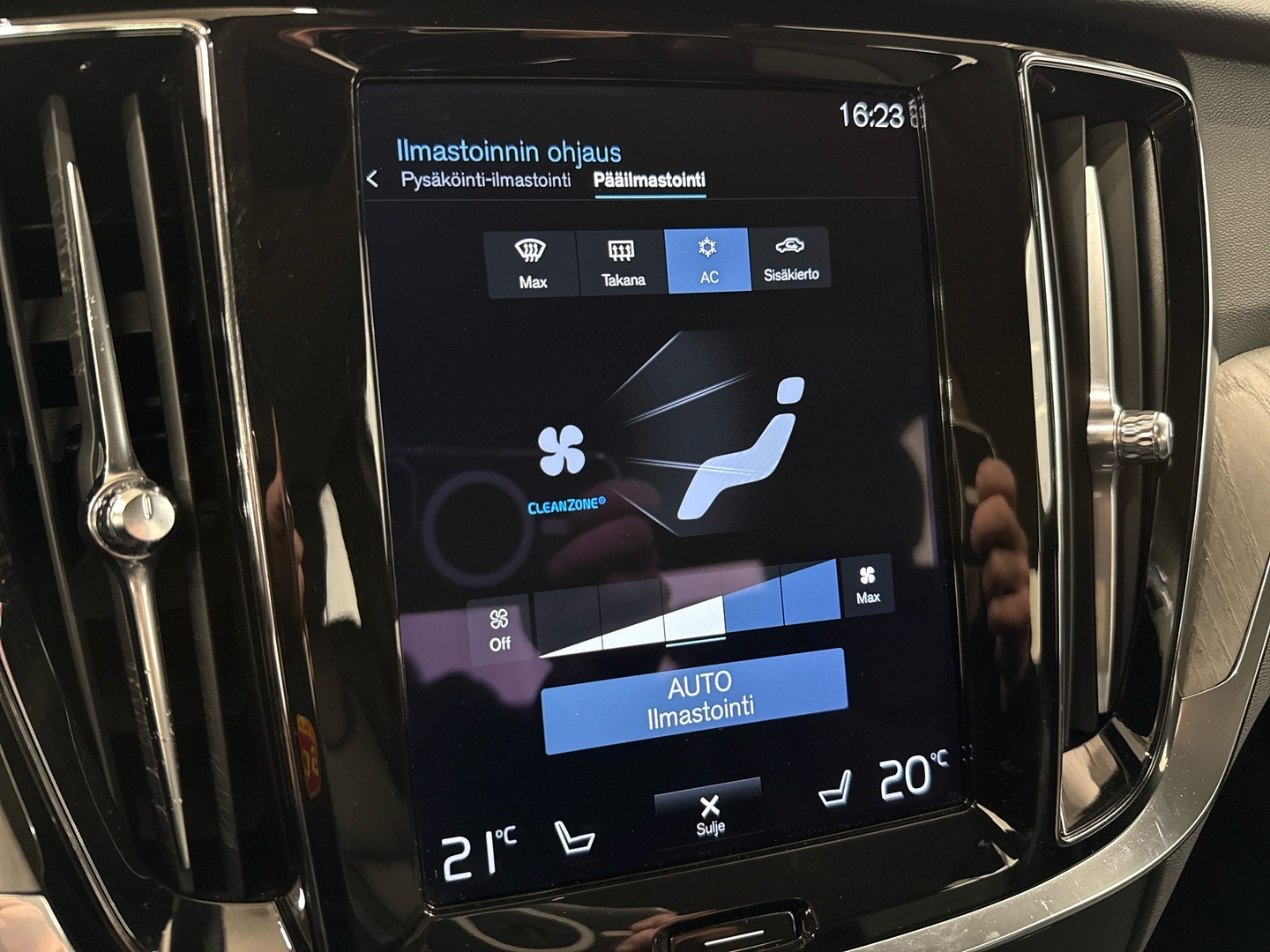 VOLVO S60 2021
