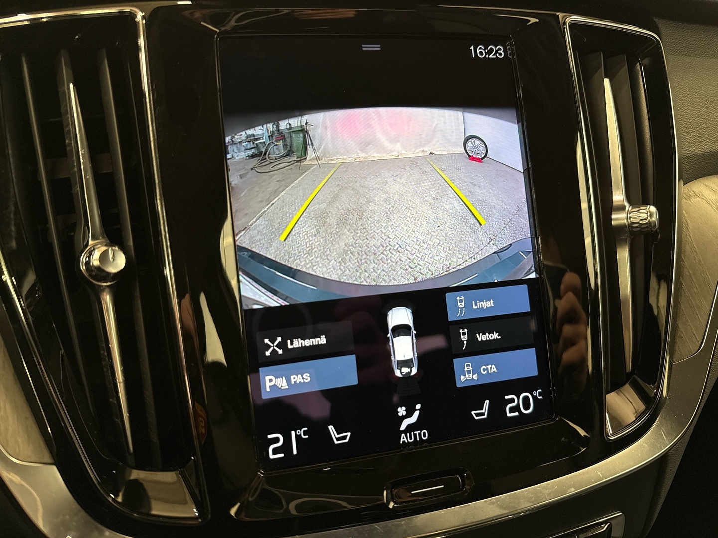 VOLVO S60 2021