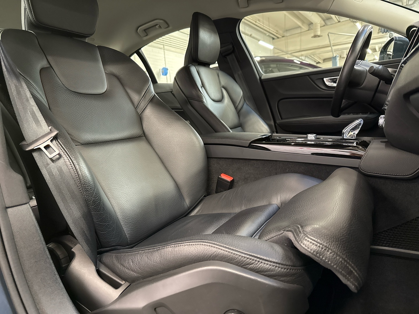VOLVO S60 2021