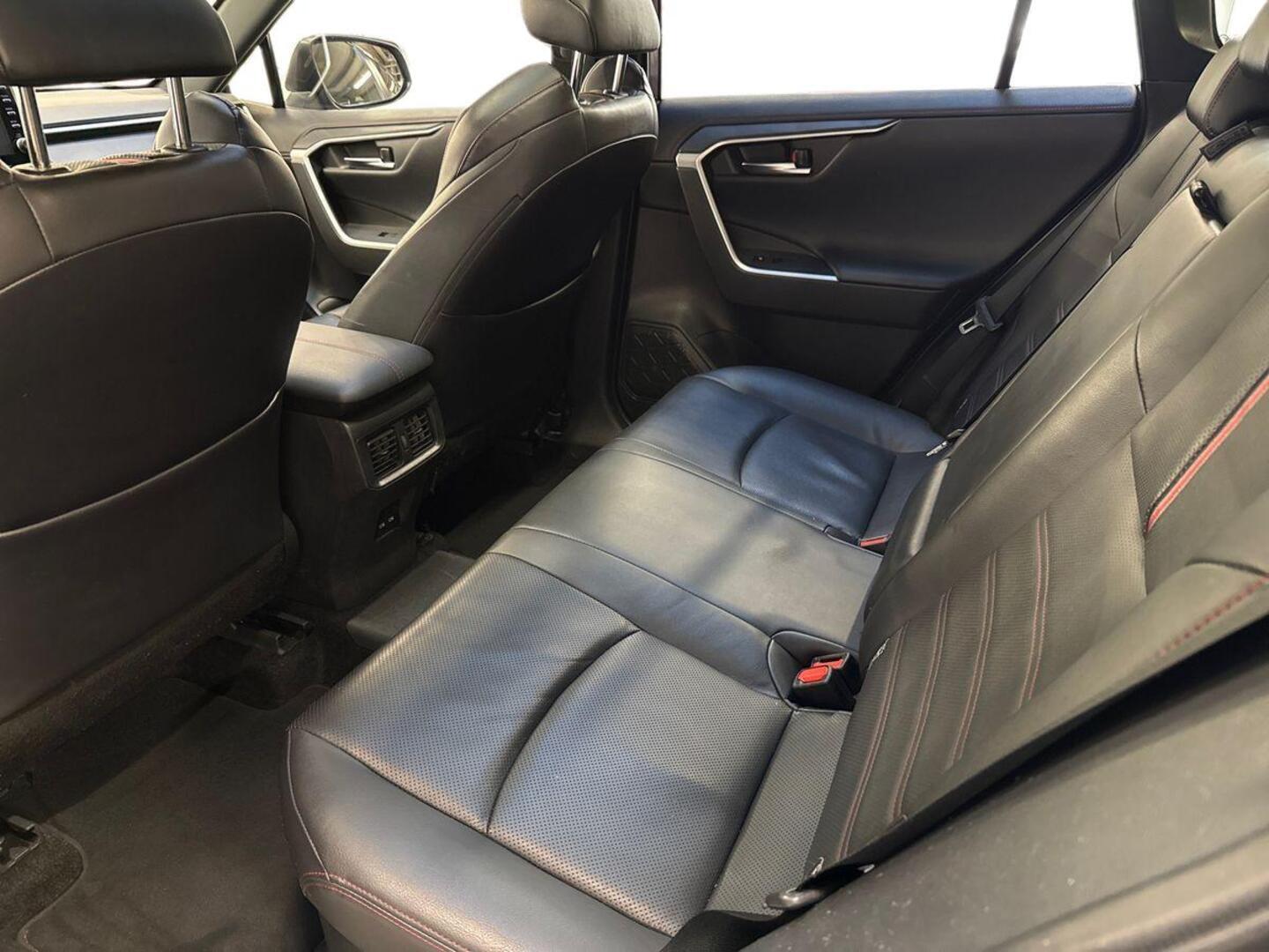 TOYOTA RAV4 Plug-in 2021