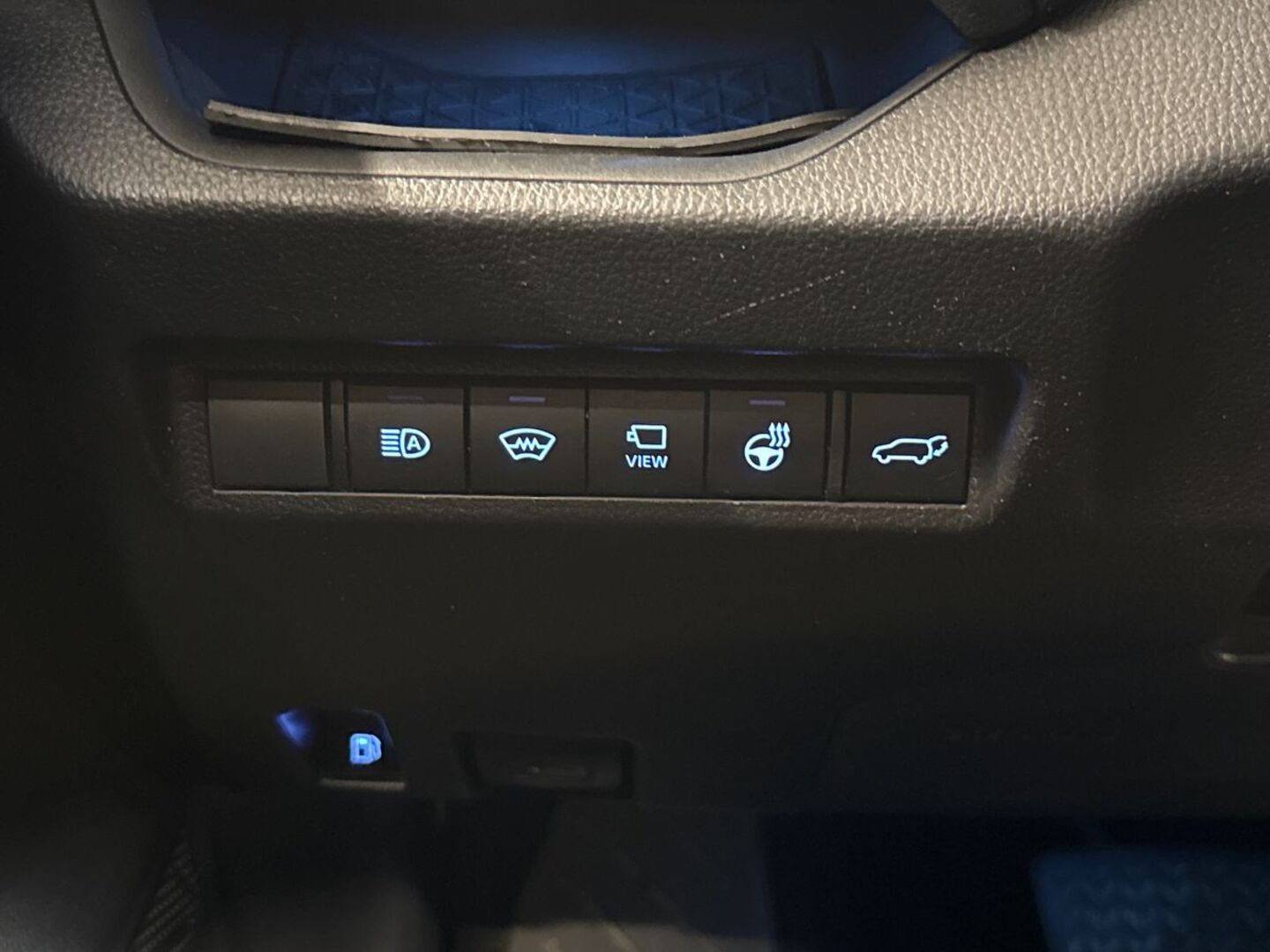 TOYOTA RAV4 Plug-in 2021