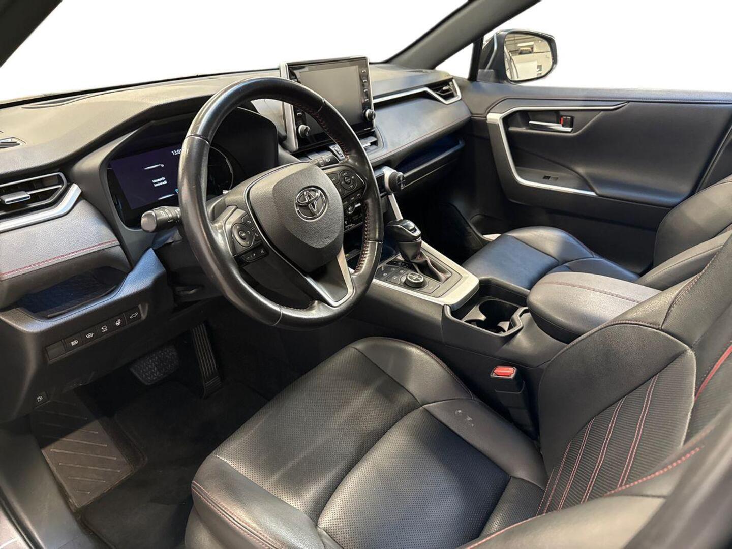 TOYOTA RAV4 Plug-in 2021