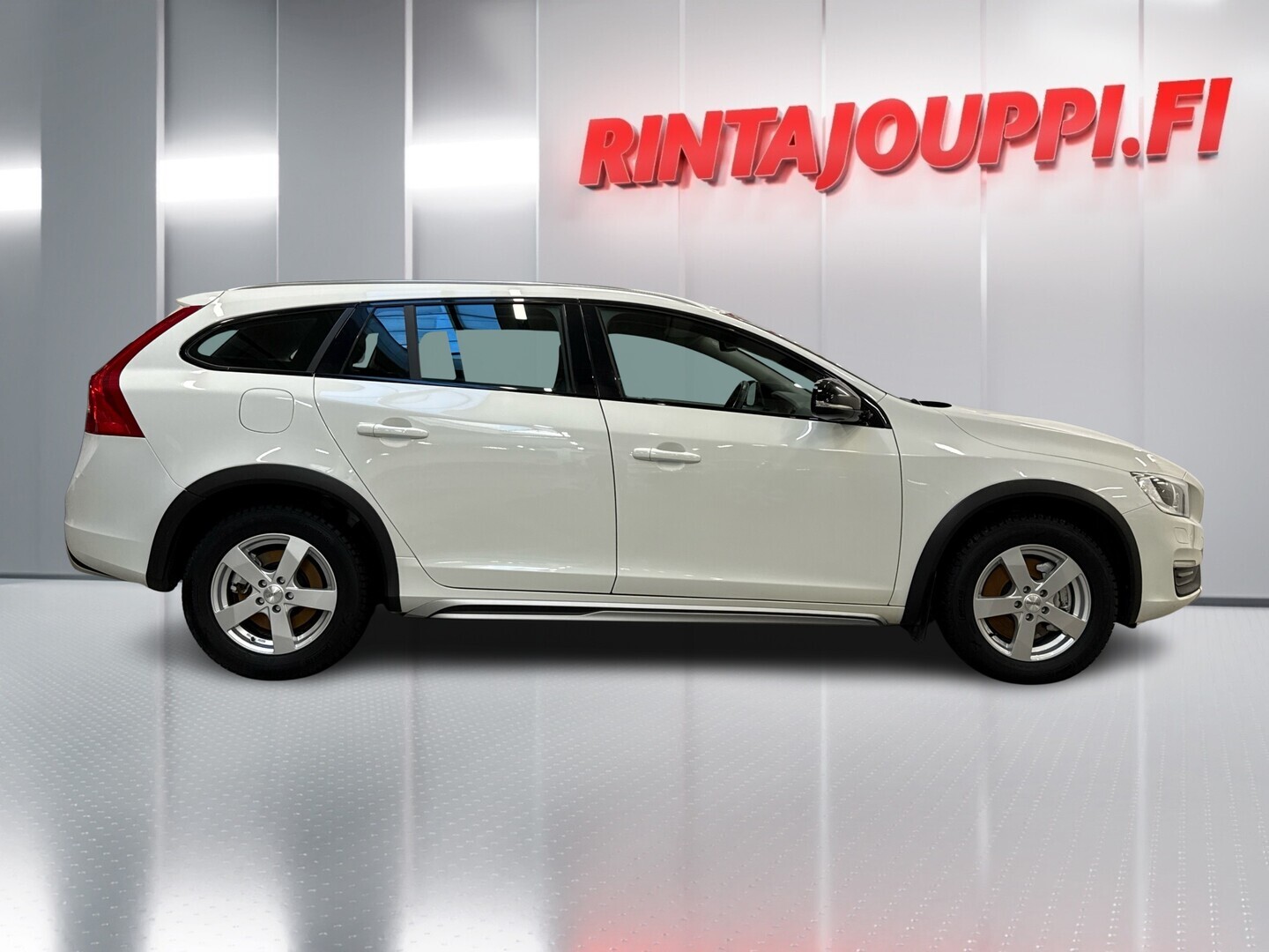 VOLVO V60 Cross Country 2016