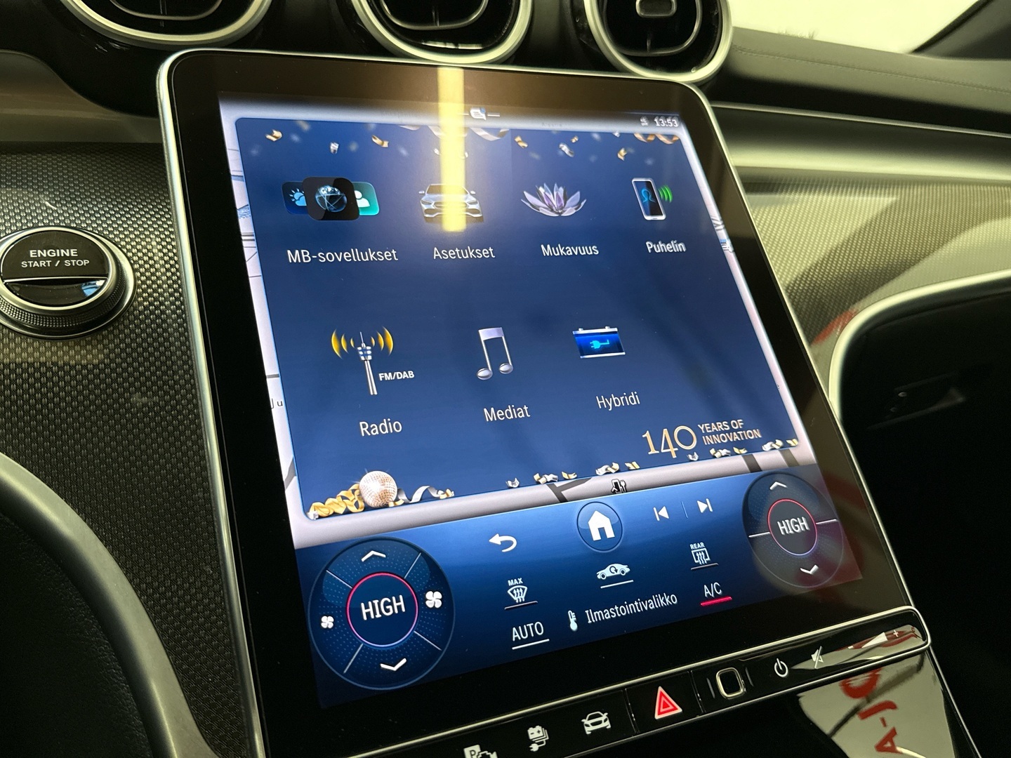 MERCEDES-BENZ C 2023