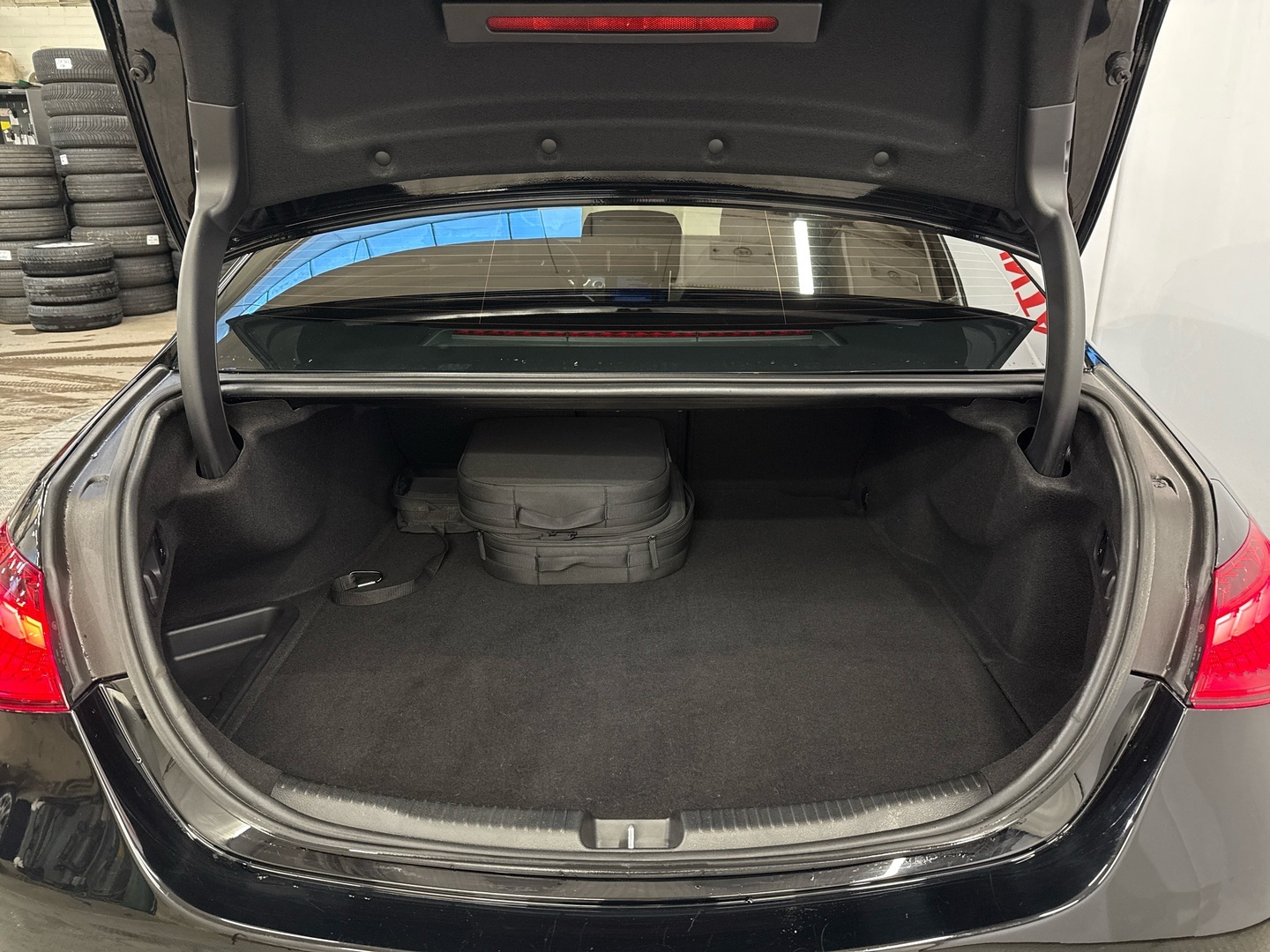 MERCEDES-BENZ C 2023