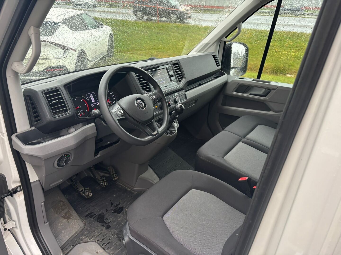 VOLKSWAGEN Crafter 2023