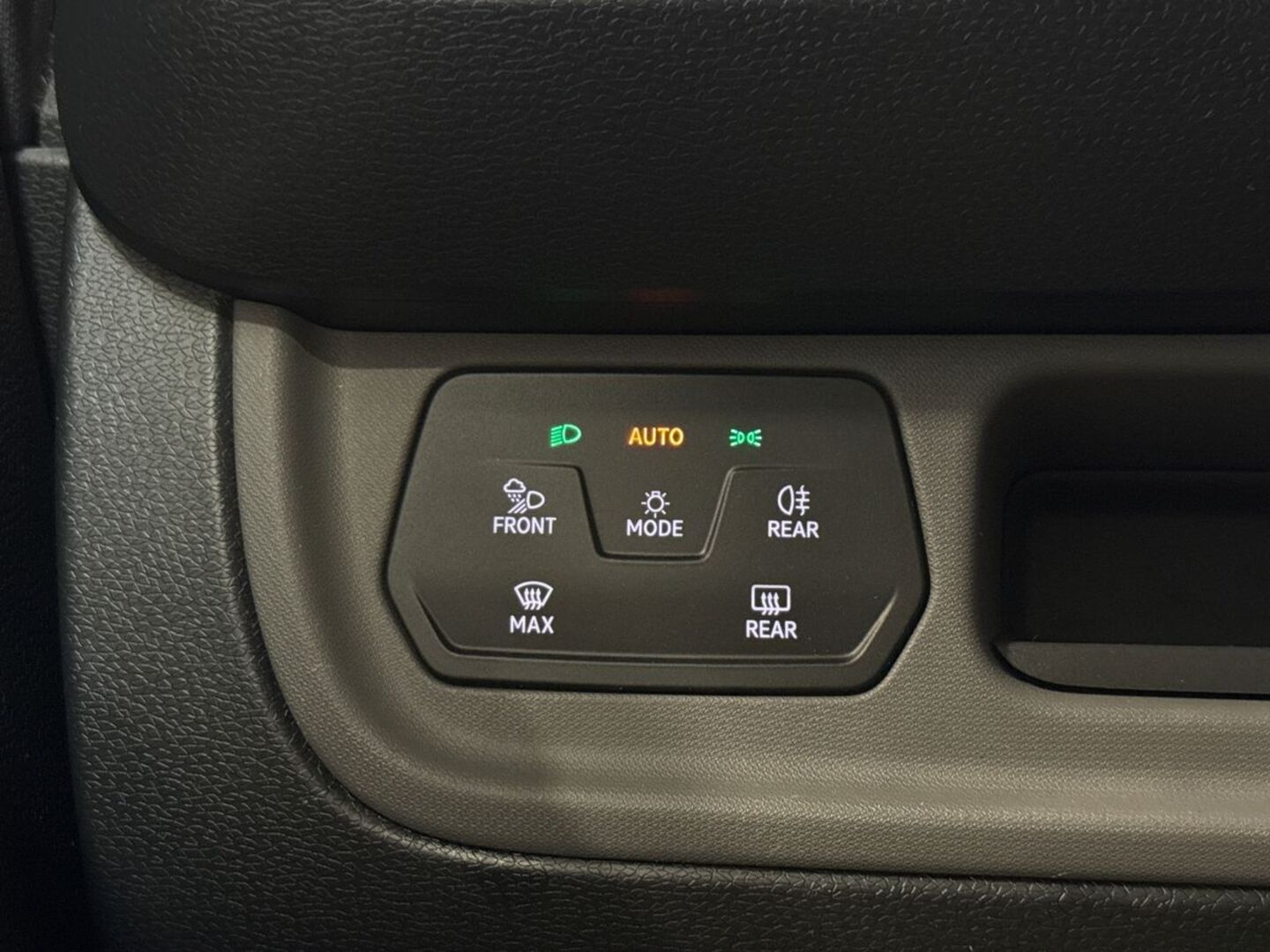 VOLKSWAGEN ID. Buzz 2023