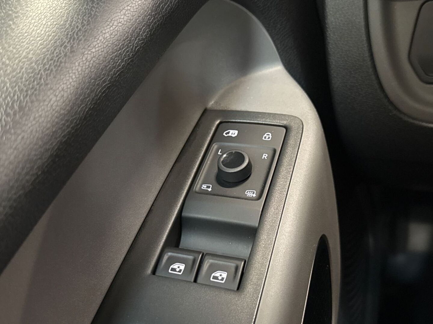 VOLKSWAGEN ID. Buzz 2023