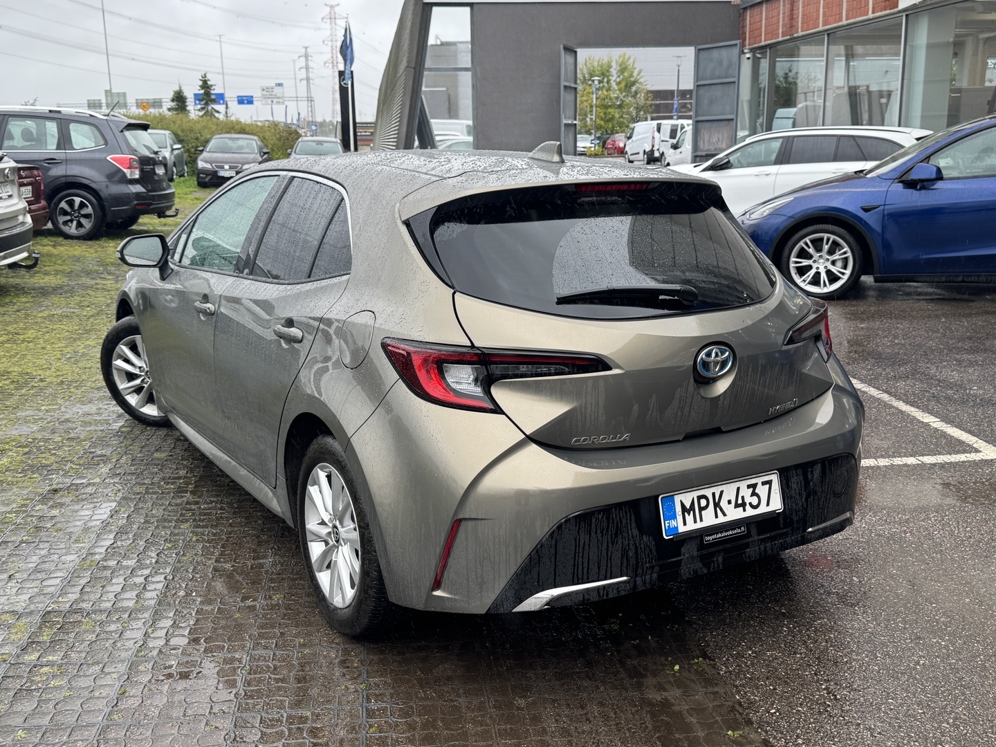 TOYOTA Corolla 2024