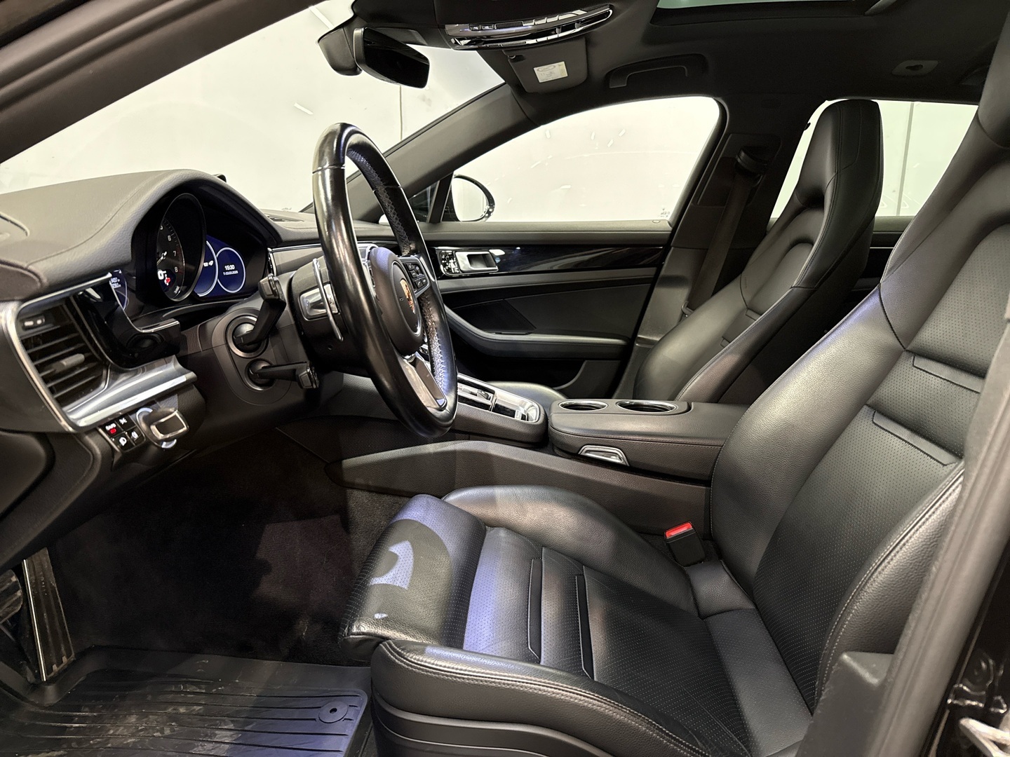 PORSCHE Panamera 2020