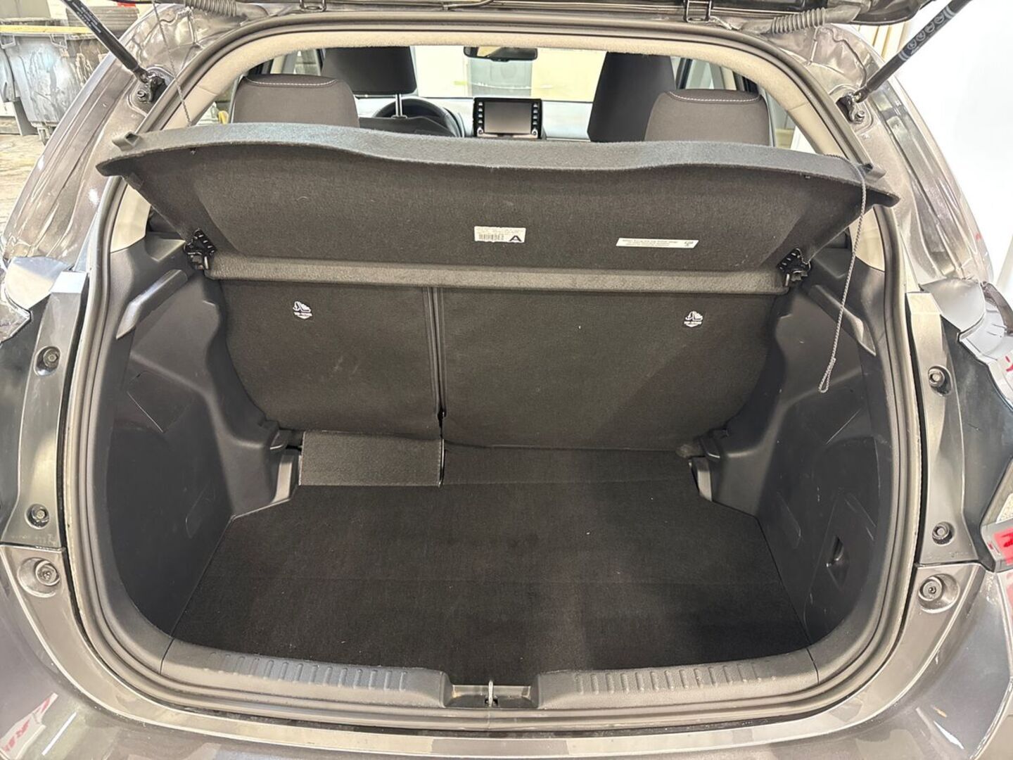 TOYOTA Yaris 2024
