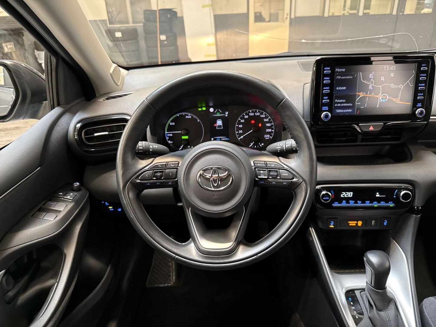 TOYOTA Yaris 2024