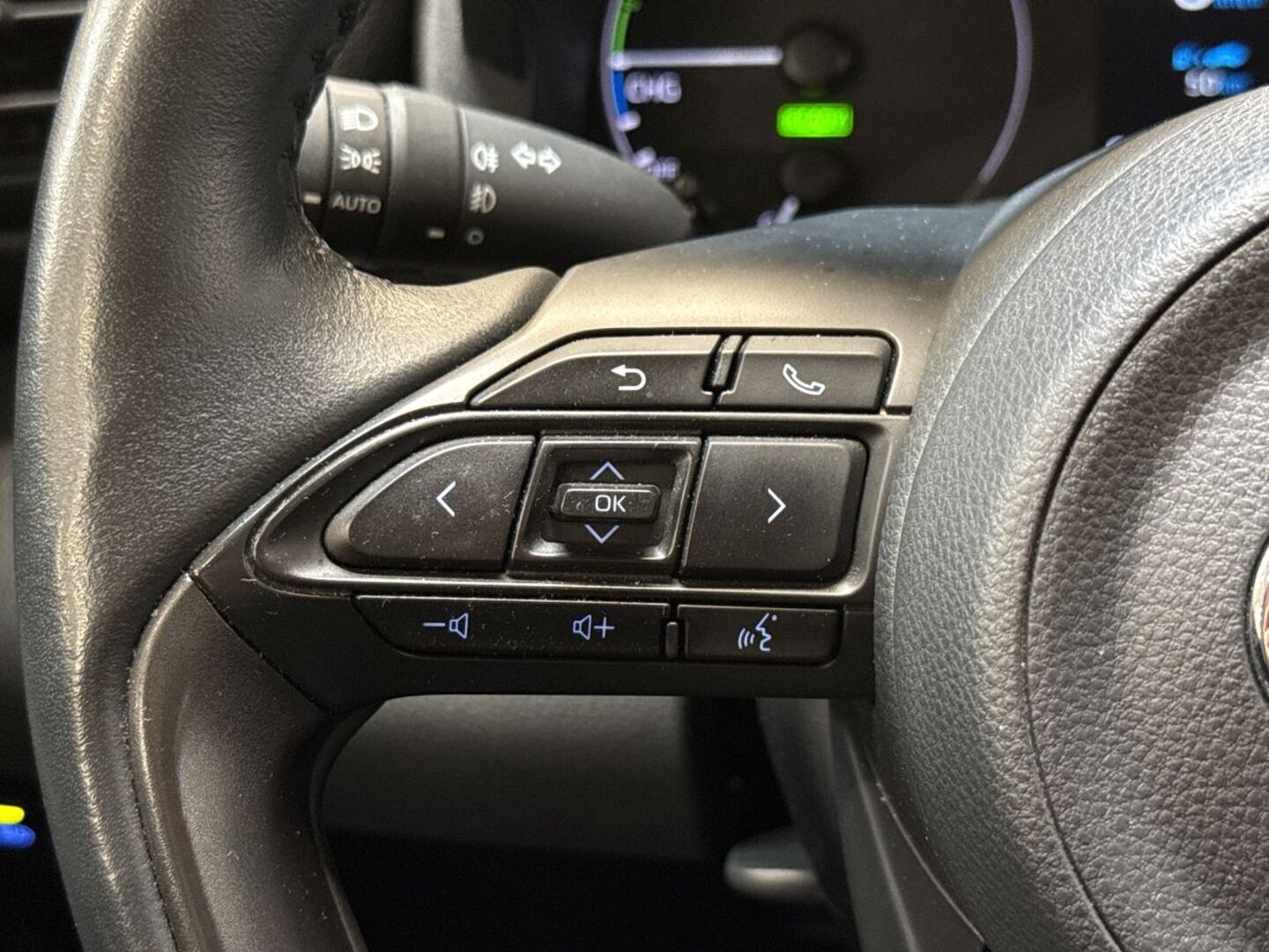 TOYOTA Yaris 2024