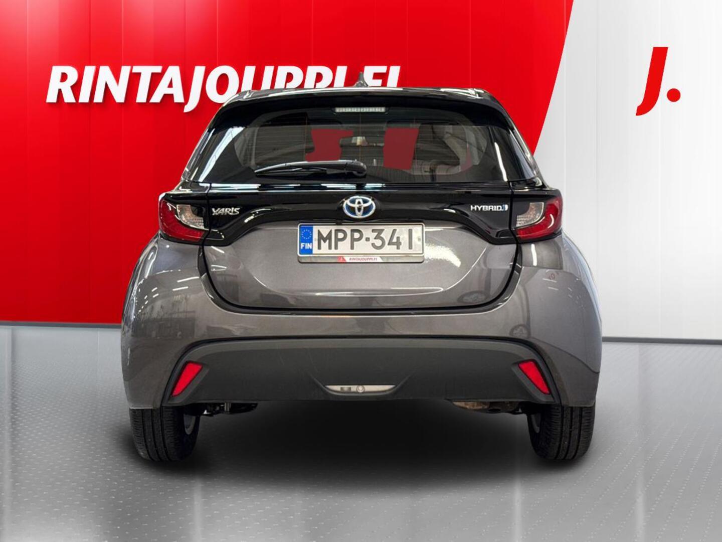 TOYOTA Yaris 2024