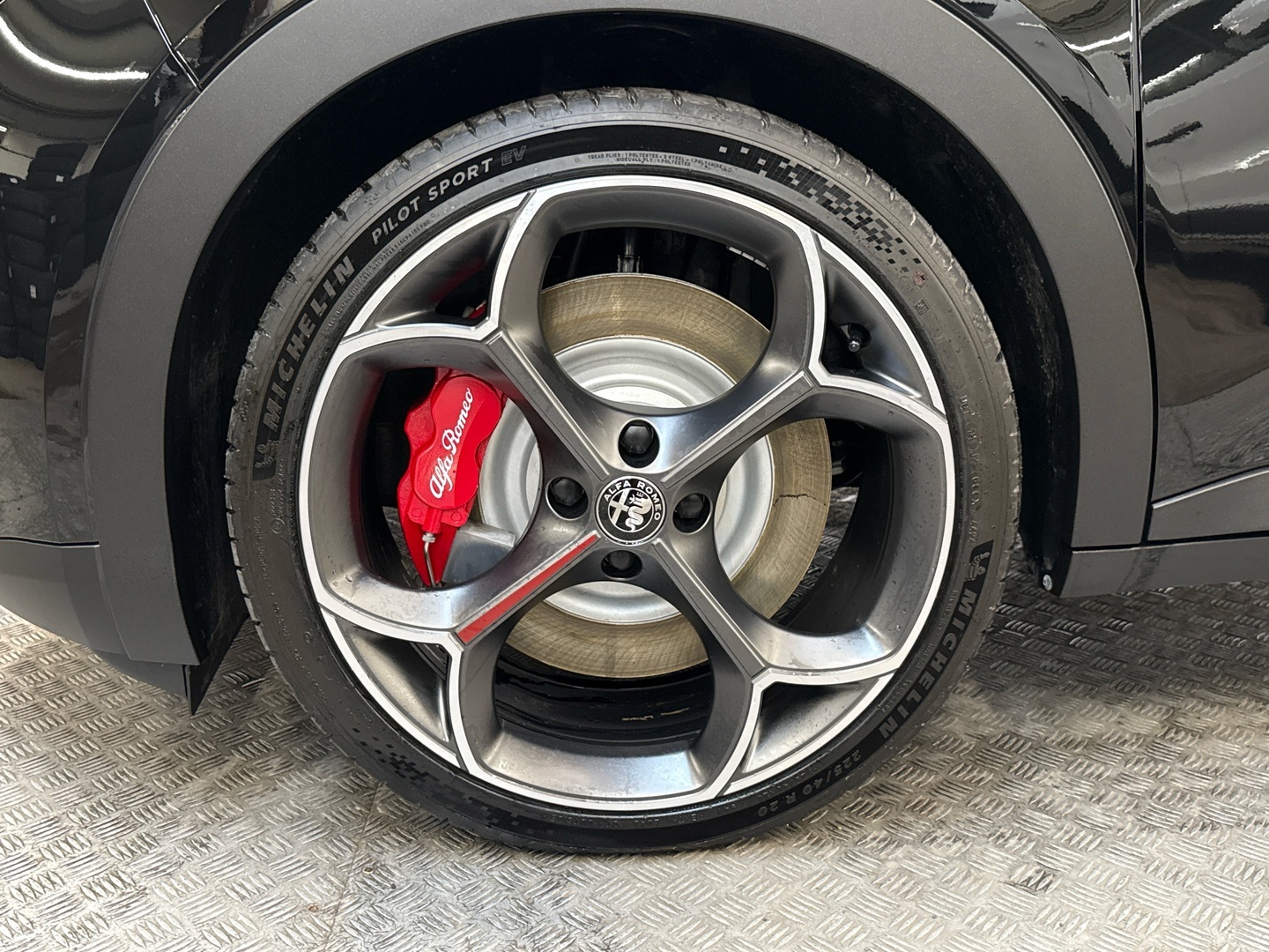 ALFA ROMEO Junior 2026