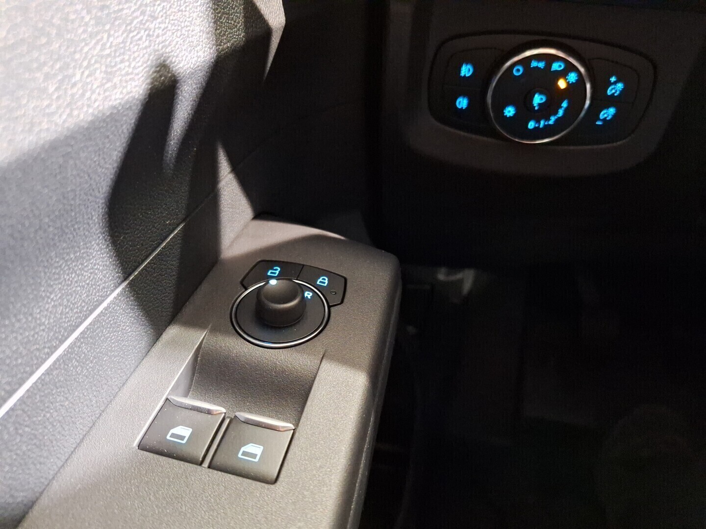 FORD Transit Courier 14