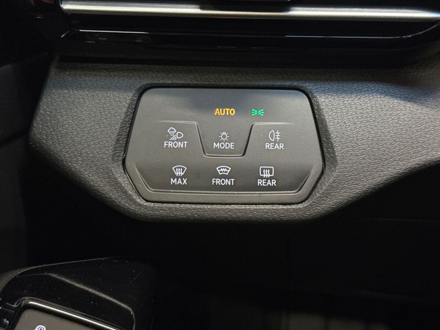 VOLKSWAGEN ID.4 2023
