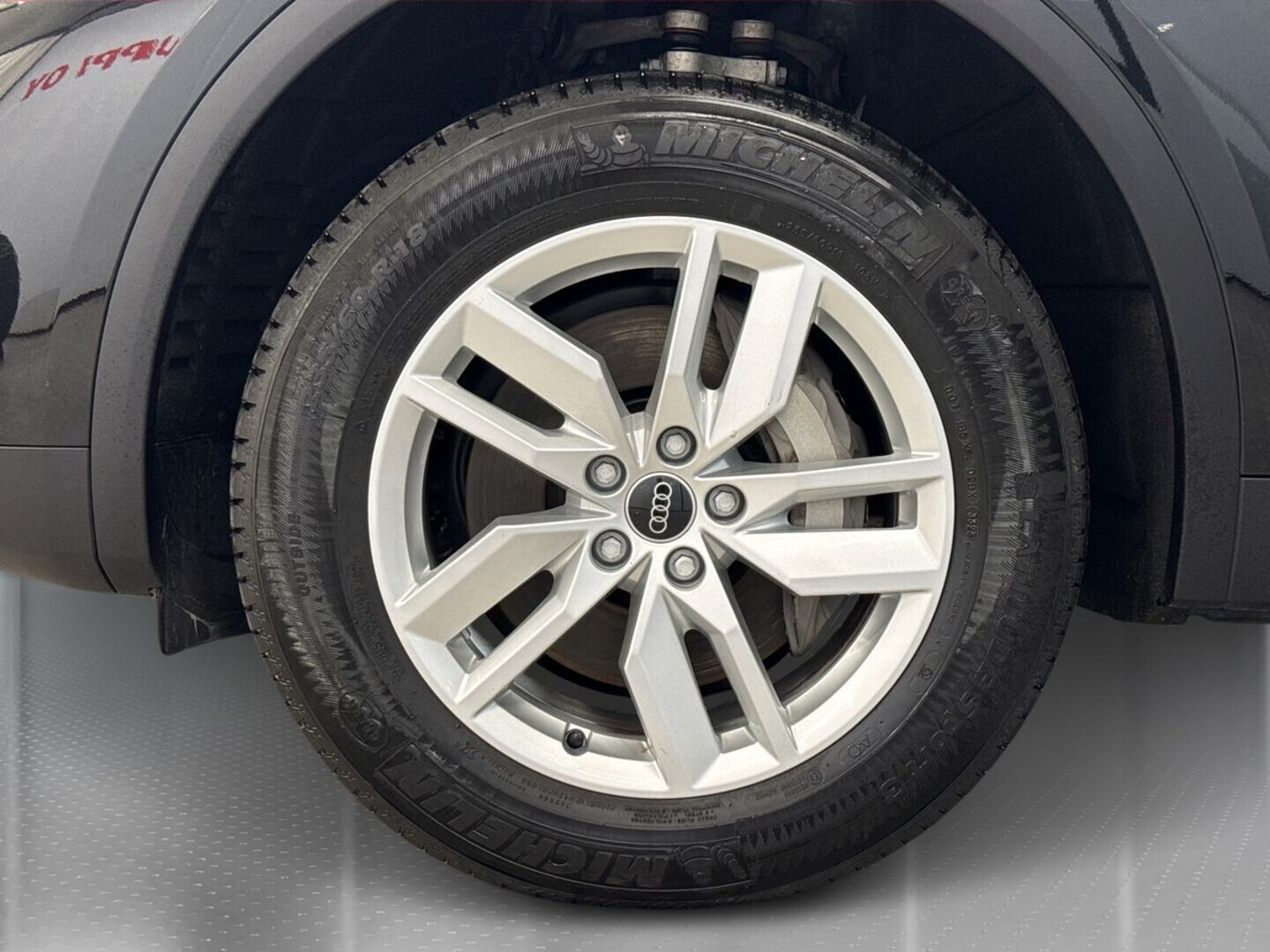 AUDI Q5 2024