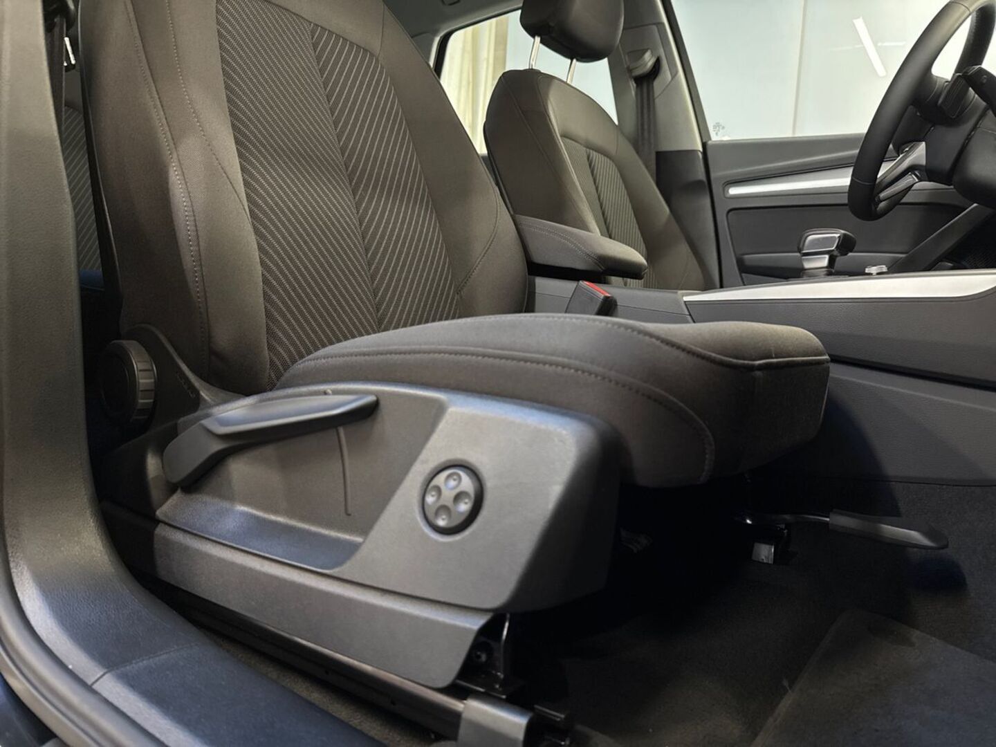 AUDI Q5 2024