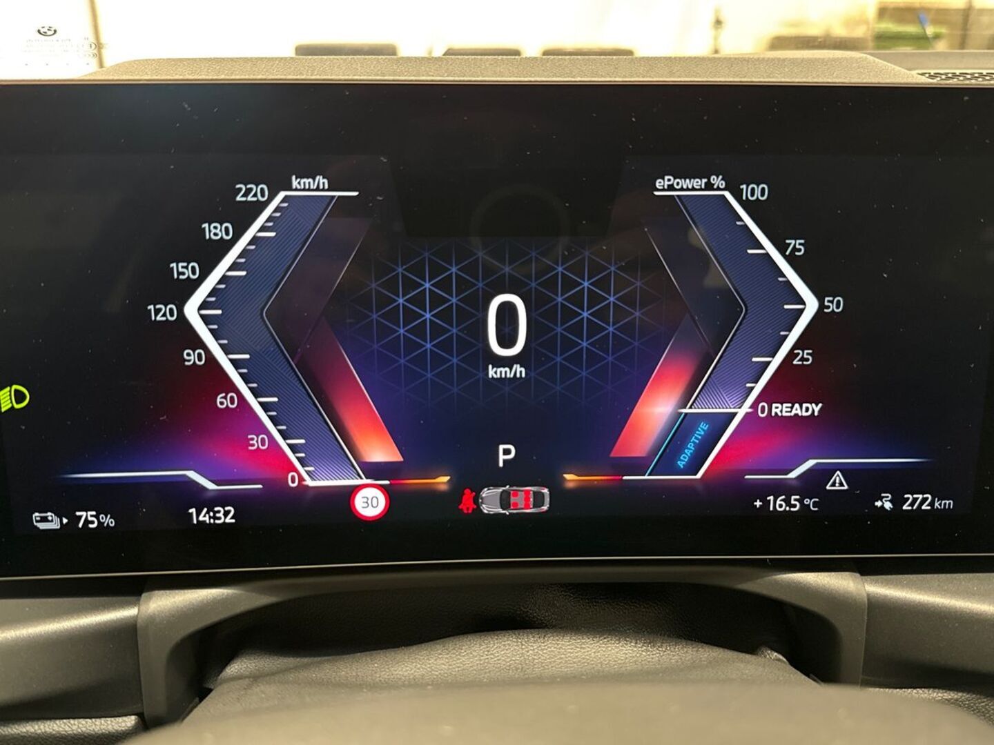 BMW i4 19