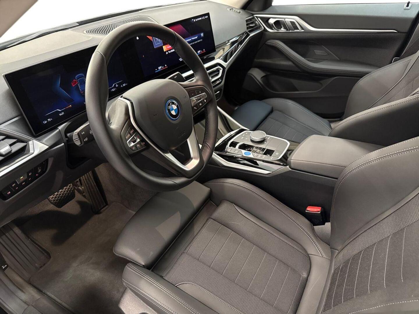 BMW i4 7
