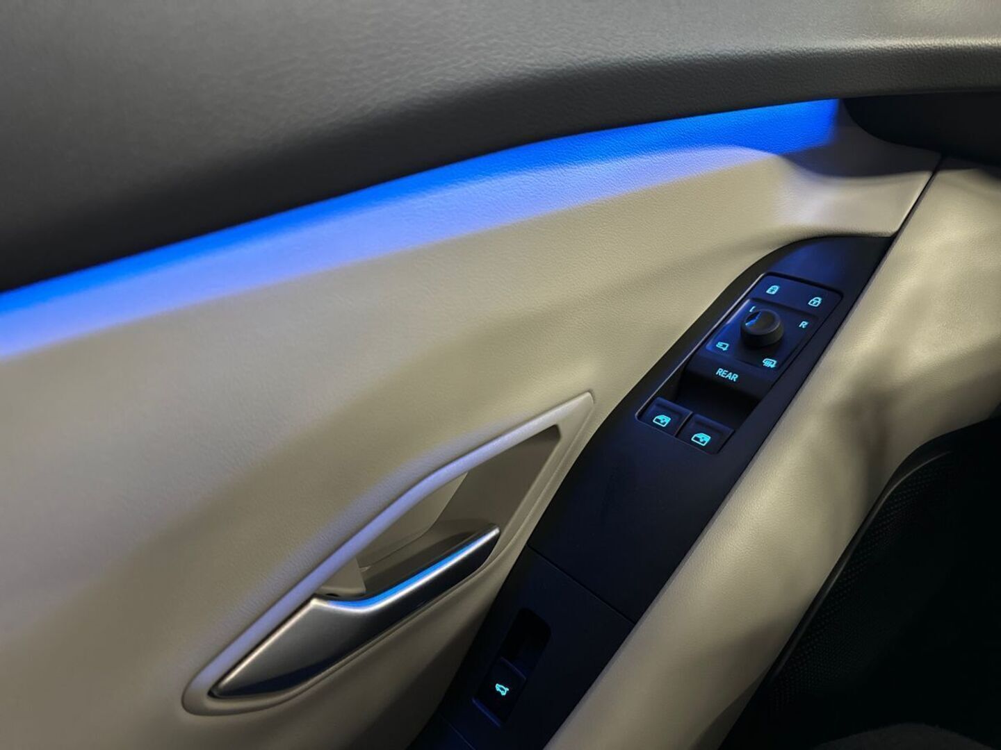 FORD Explorer 2026